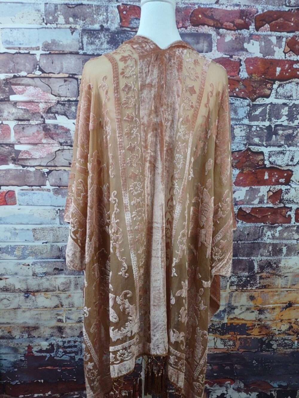 Woven Heart Sheer Burnout Velvet Kimono - Picture 4 of 14